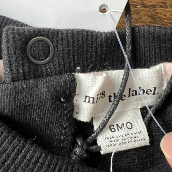 New Miles the Label Chess Piece Ruffle Sweatshirt - 6 months - Picture 3 of 3